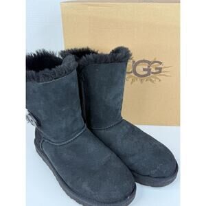 Ugg Australia - Ultimate Short Women's Black Boots Size 8
